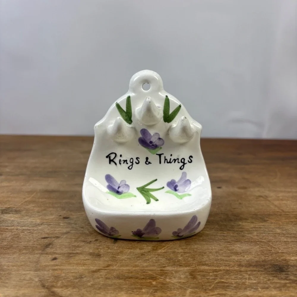 Vintage Rings & Things Ceramic Wall Mounted Ring Holder Floral Trinket cottage